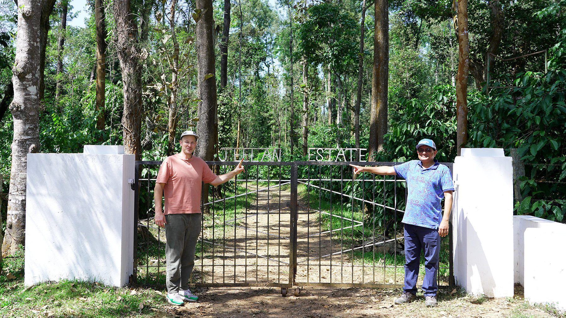 Hoysala Coffee Indien - unsere Kaffeefarmer aus Indien