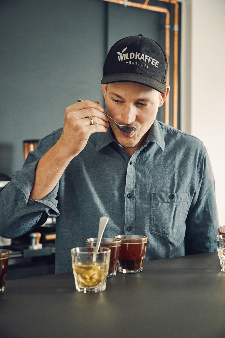 Team_Wildkaffee_Leonhard_Wild_Cupping