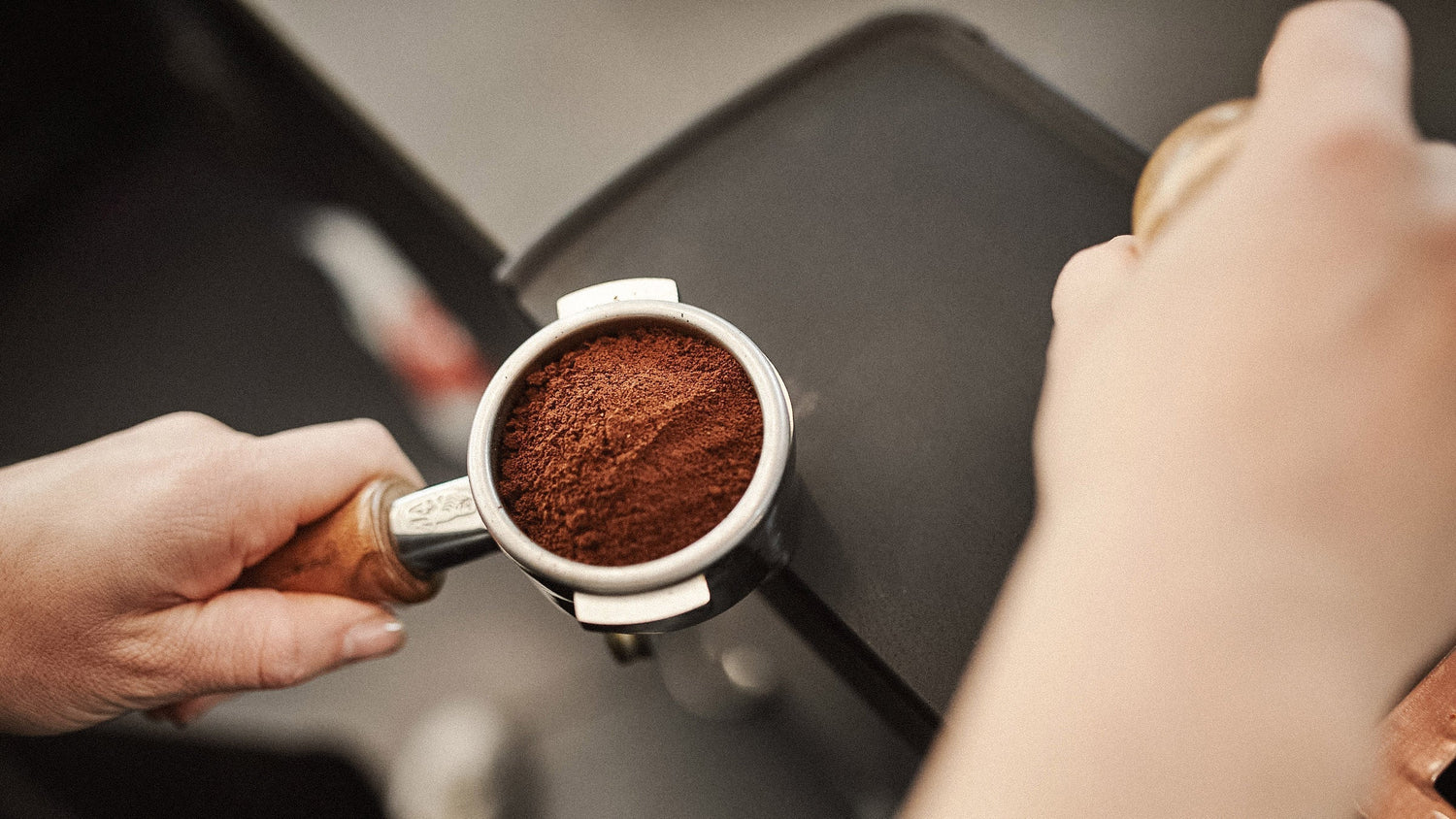 Omni Roast erklärt: Warum derselbe Kaffee als Filter und Espresso anders schmeckt