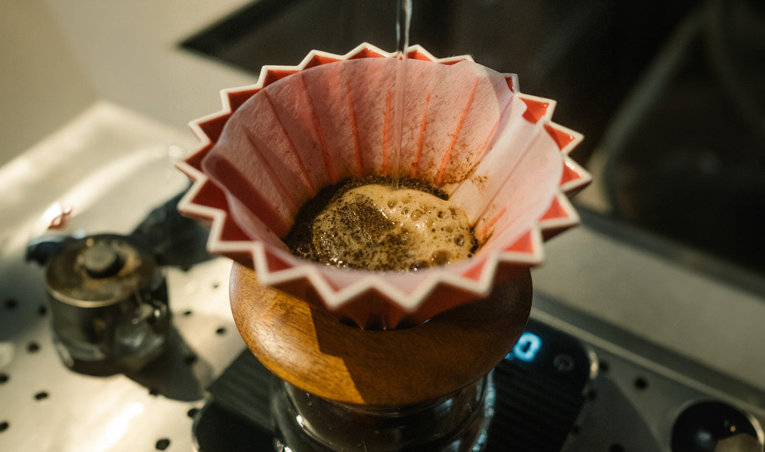 Filterkaffee Brühtemperatur Dripper mit Filterpapier
